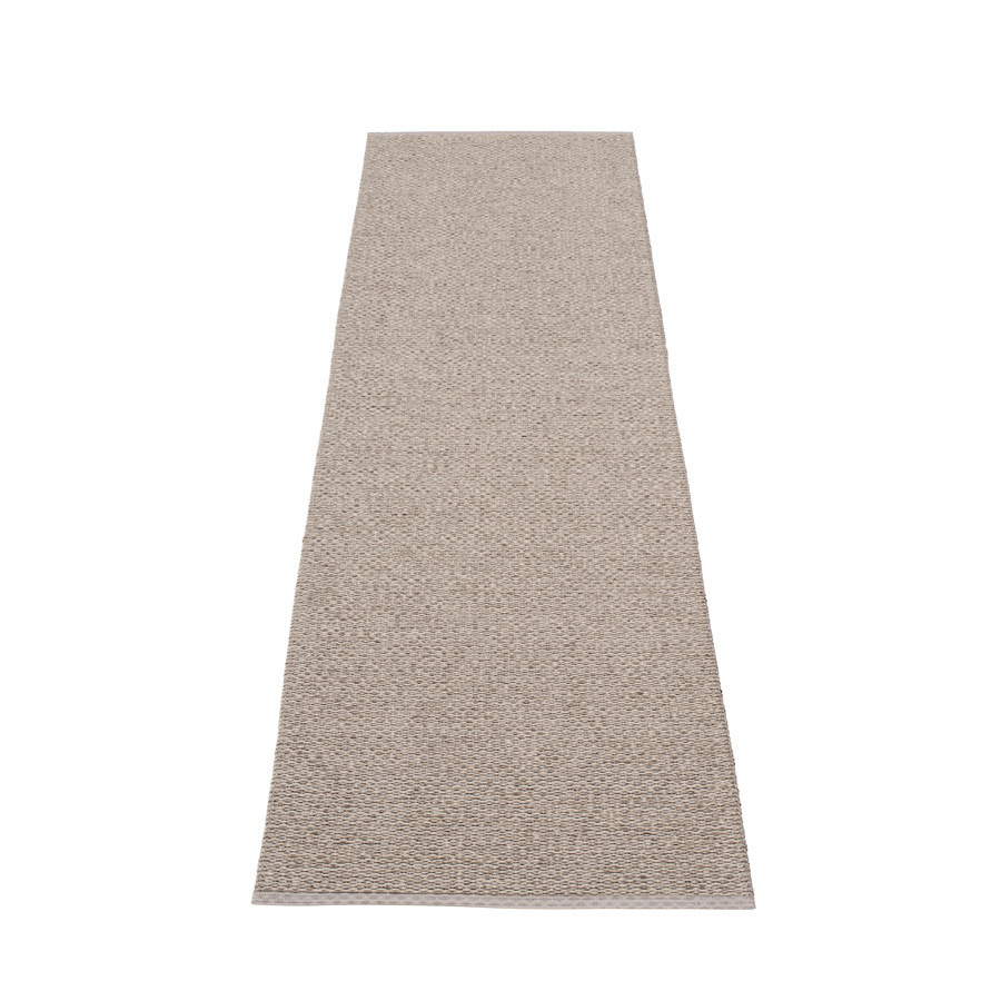 Pappelina Svea -  Mud Metallic · Mud - 70 x 240 cm