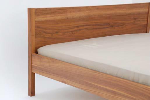 Tossa Dimeno+ Bett, mit erhöhtem Kopfteil