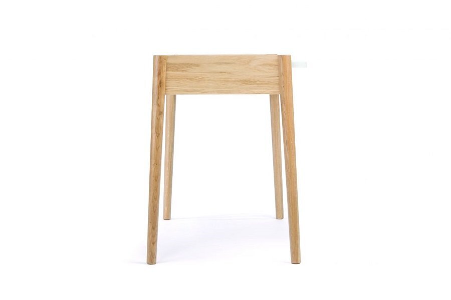 Morana Feldbach Desk