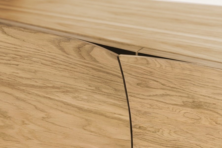 Morana Flop Sideboard - Oak/Black