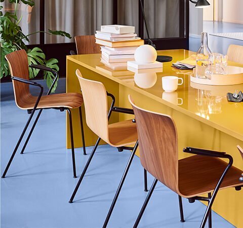 Fritz Hansen Vico Duo VM111 Veneer