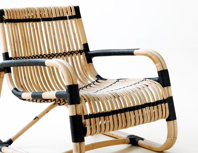 Cane-Line Curve lounge Sessel-7402RUS - Curve lounge Sessel, Natur, mit schwarzen Bindungen