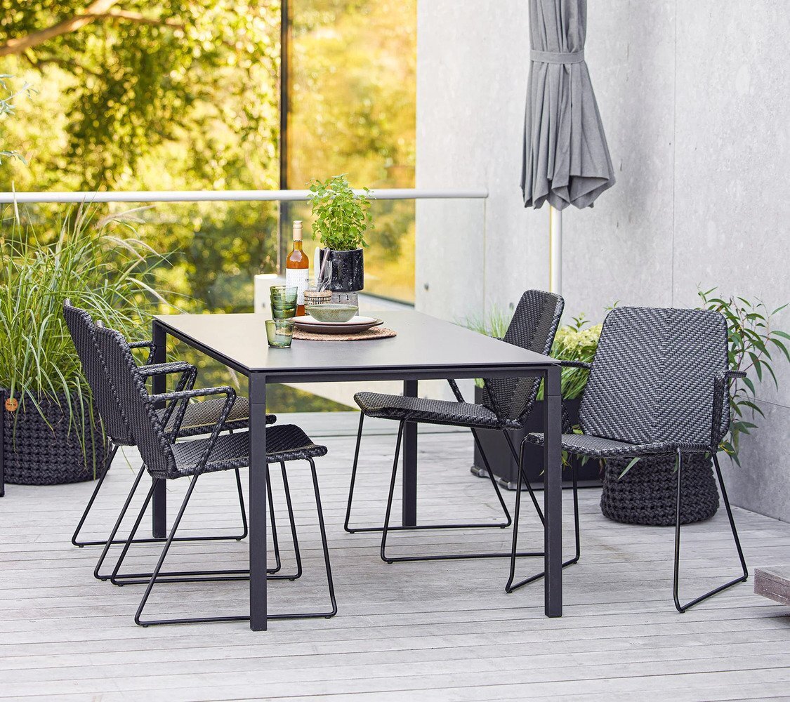 Cane-Line Vision Armchair Stackable (5403)