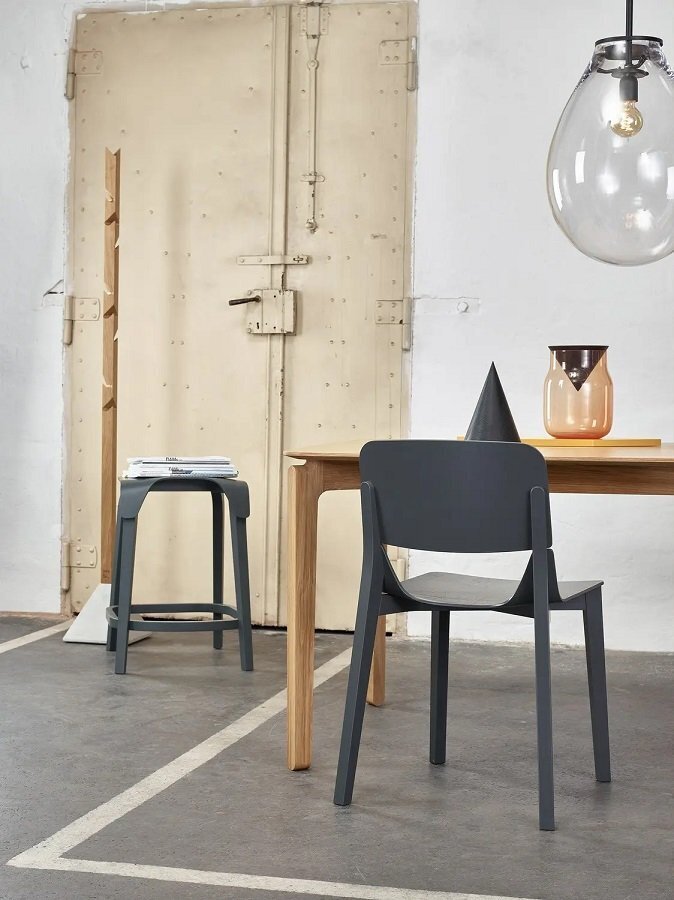 Ton Tisch Leaf 442