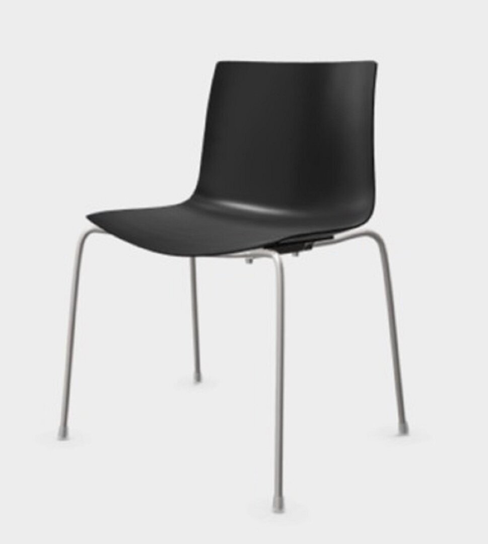 Arper Catifa 46 Stapelstuhl - schwarz-weiß