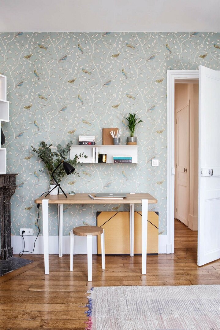 Tiptoe Lobo Table - Eco-Certified Wood