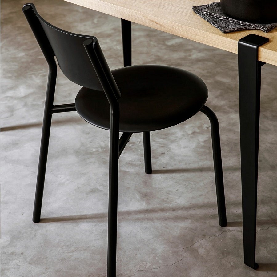 Tiptoe SSDr Chair - Recycled Plastic - Graphite Black