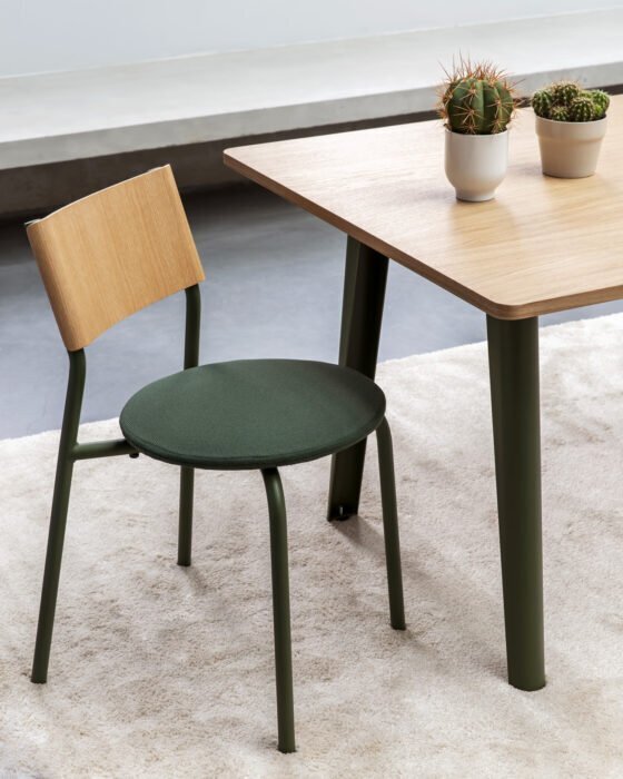 Tiptoe NEW MODERN desk – eco–certified wood