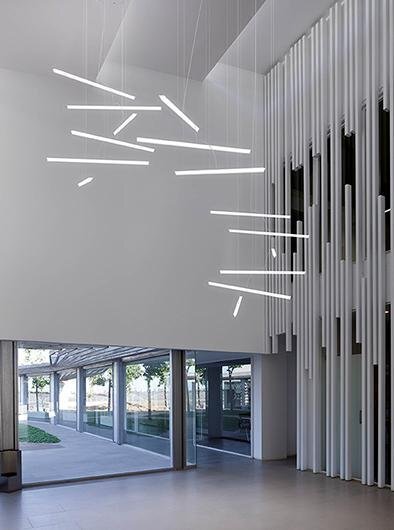 Vibia Halo Lineal - Pendelleuchte