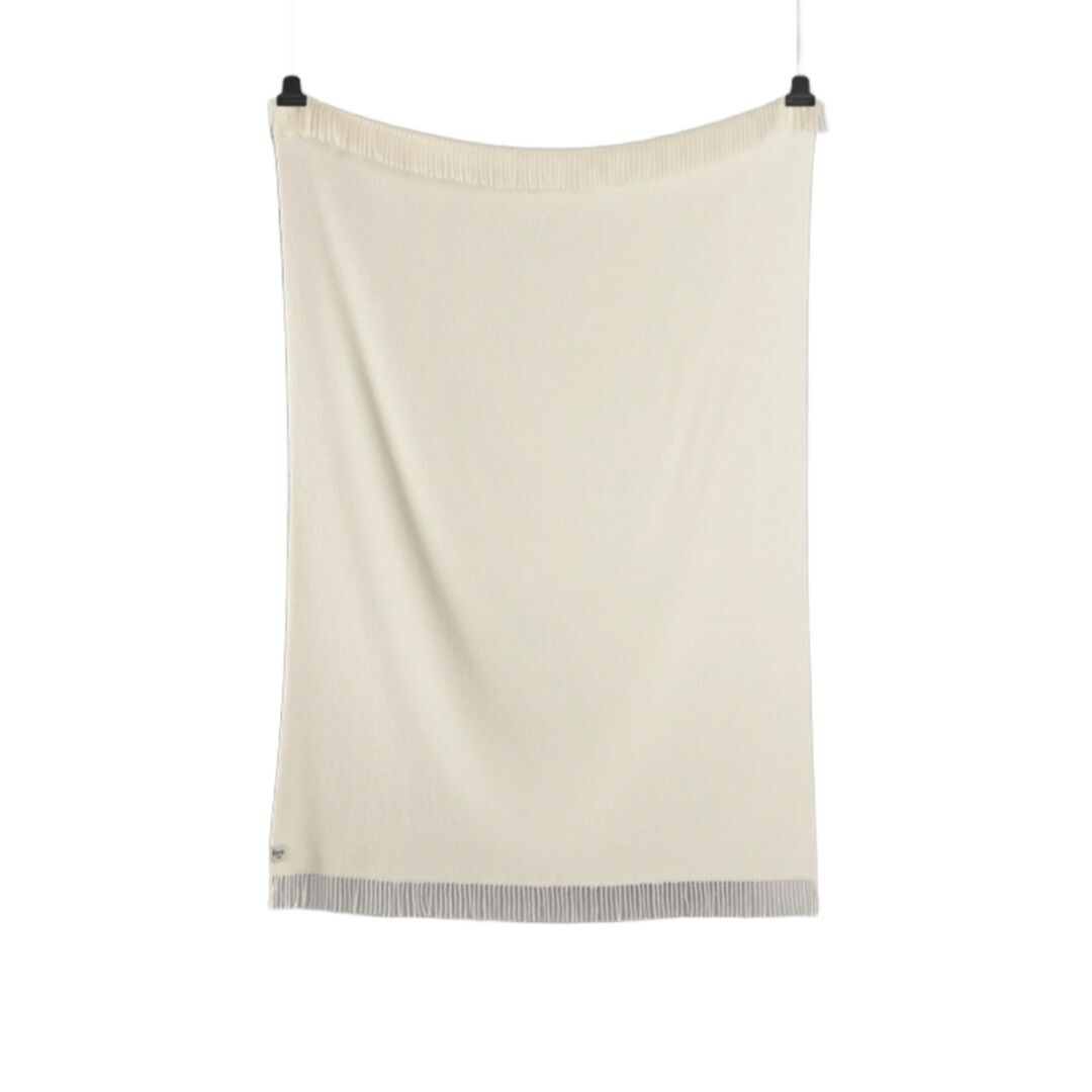 Røros Tweed Lammwolldecke Kattefot 140 x 220 cm von Røros Tweed Weiss