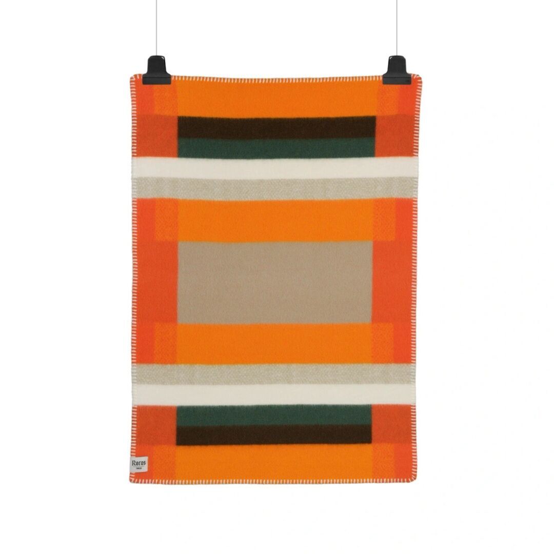 Røros Tweed Baby Lammwolldecke Mikkel 67 x 100 cm von Røros Tweed Orange
