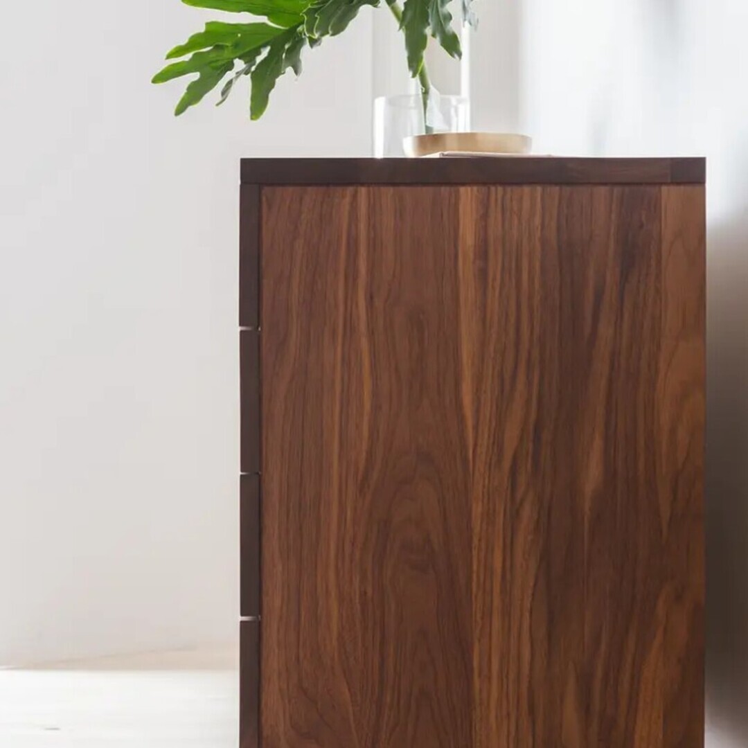 Kalon Simple Dresser Walnuss