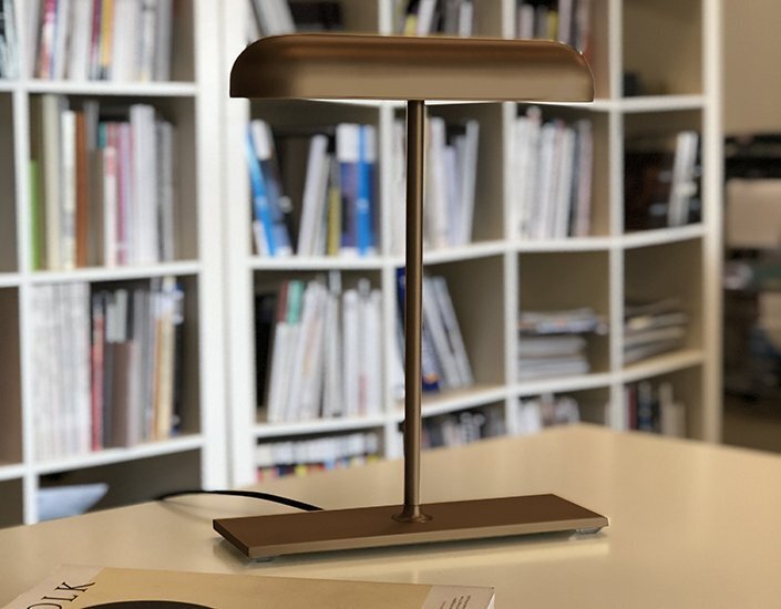 Fambuena Book Tischlampe