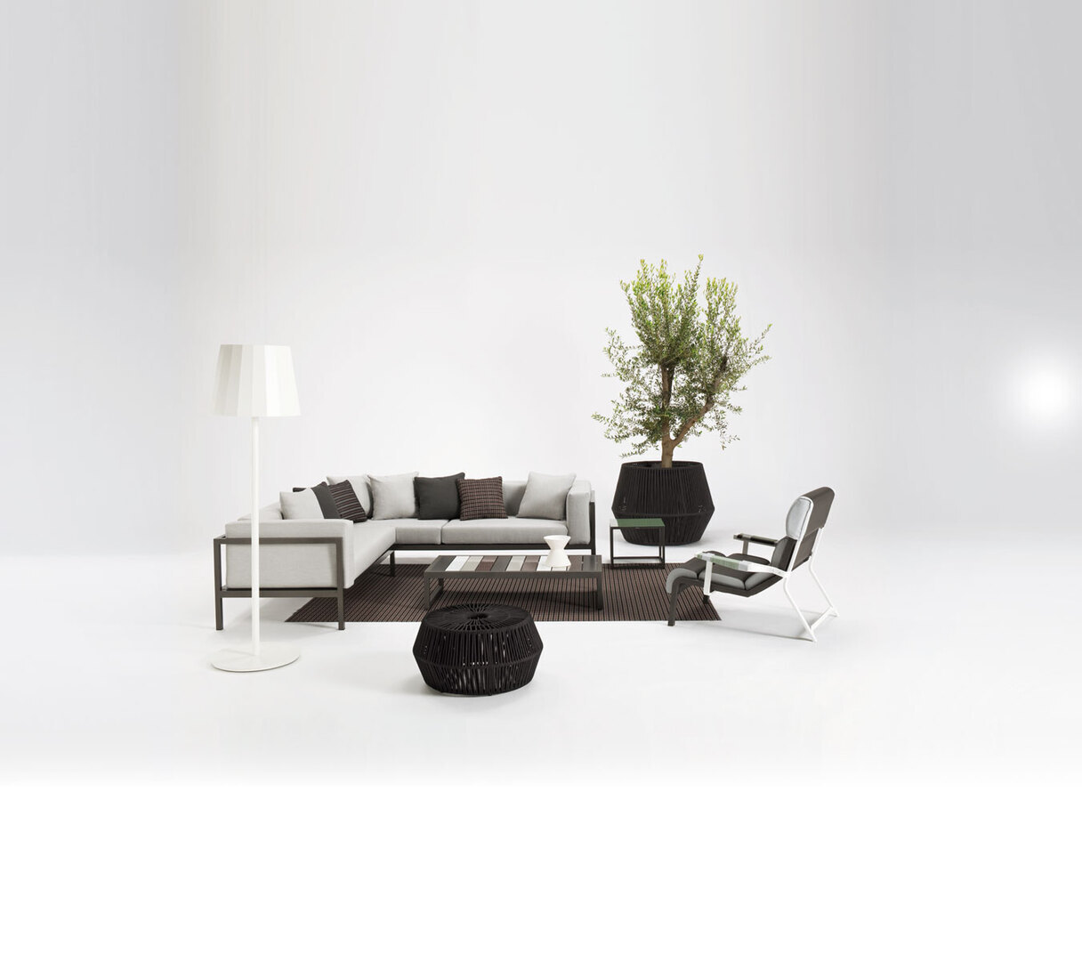 Kettal Landscape Beistelltisch