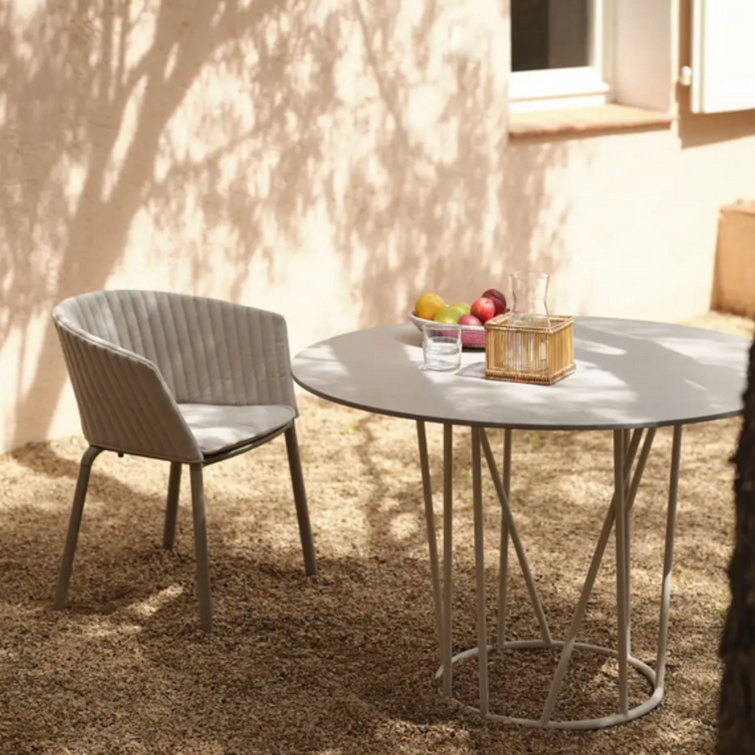  Wild - Couchtisch D120 von Fast