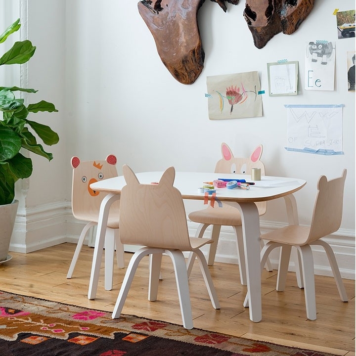 Oeuf Play Table