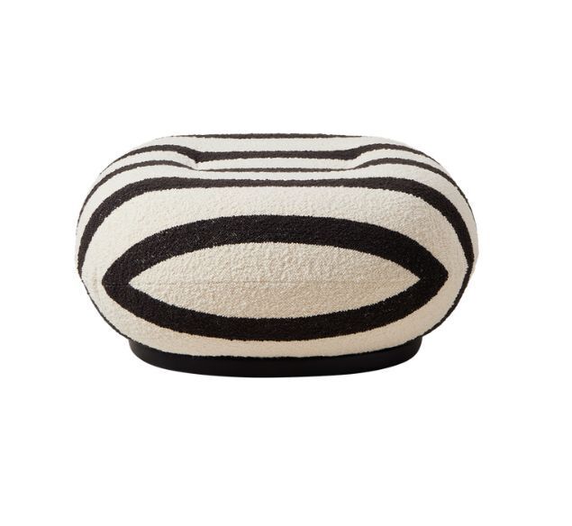 Gubi Pacha Ottoman - Mit Vollpolsterung Black Semi Matt, Schwarz/Weiss  - Karakorum Stripe