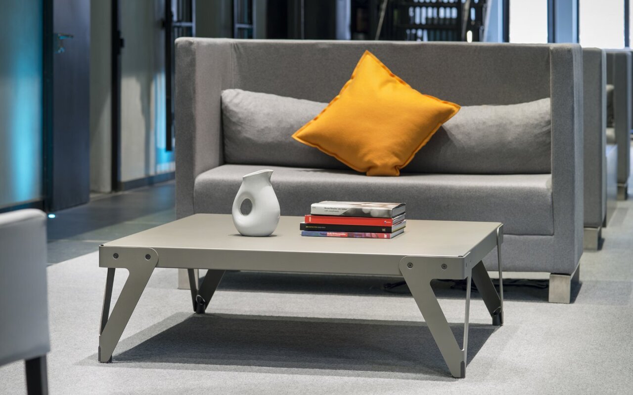 Functionals Lloyd Low Table