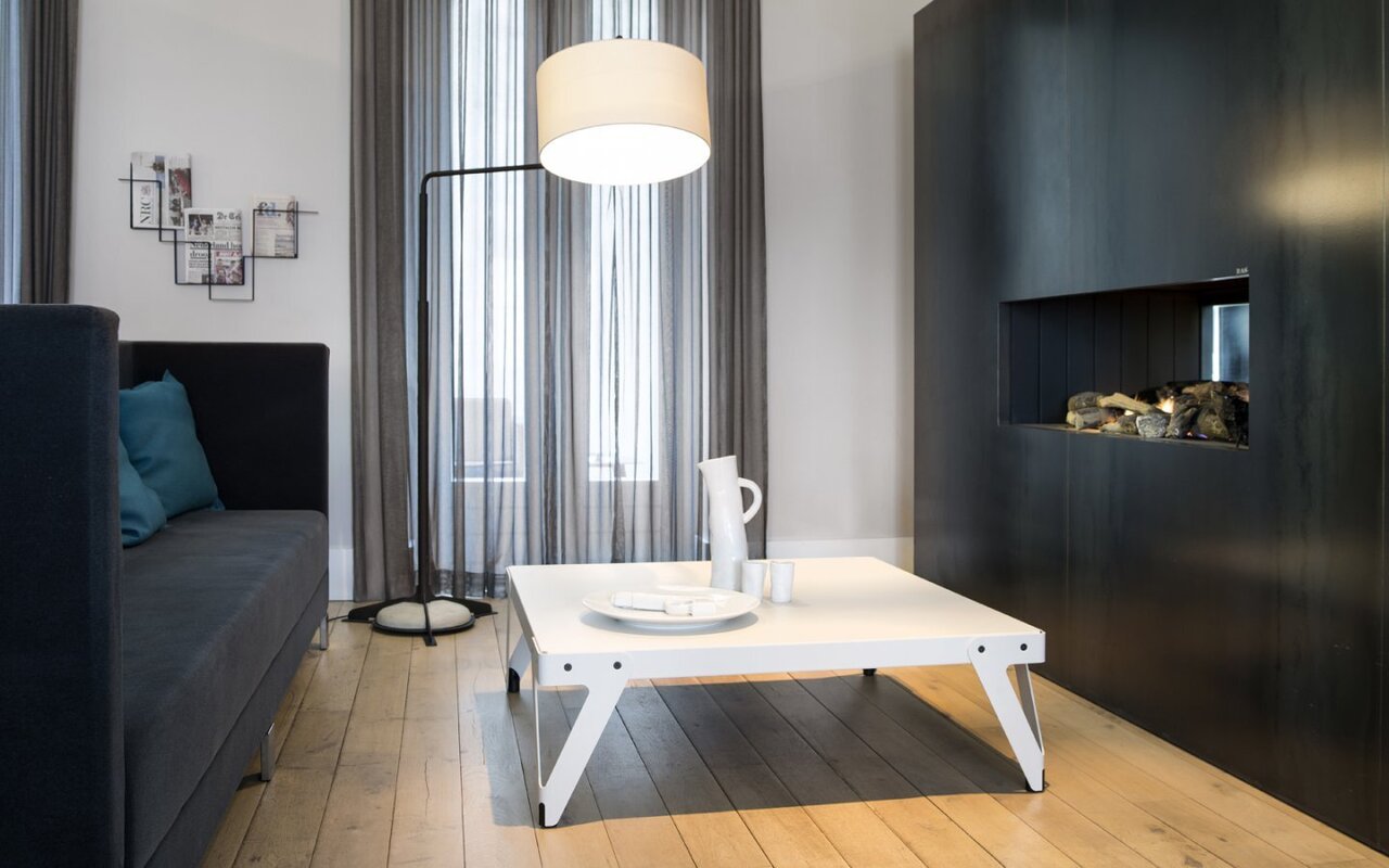 Functionals Lloyd Low Table