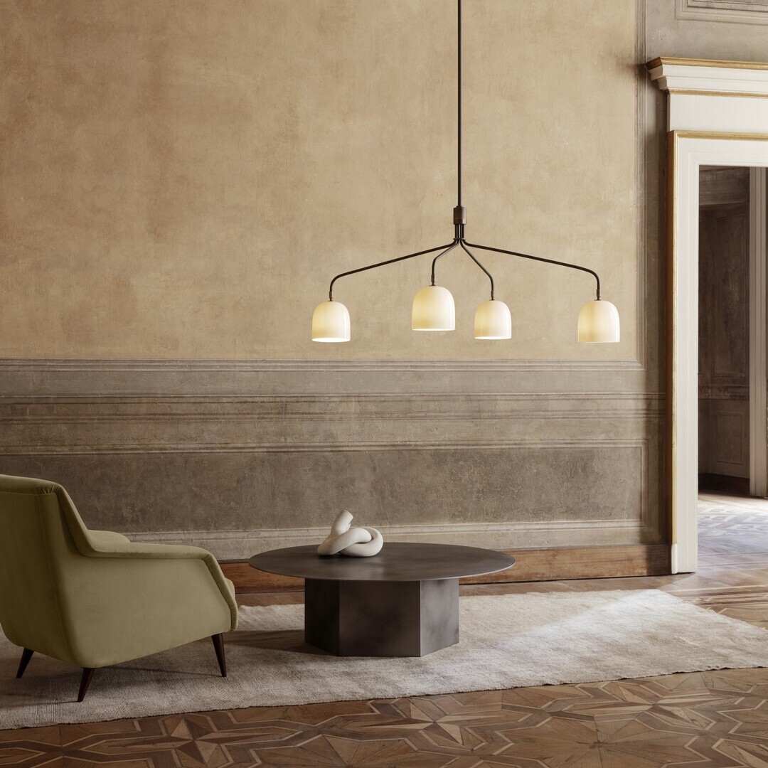 Gubi Gubi Howard Chandelier 4 Arm Long - Kronleuchter