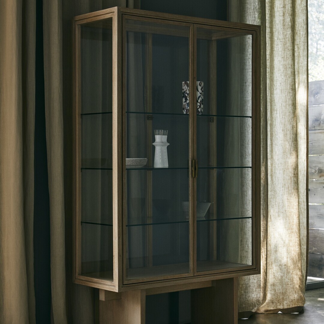 Gubi Gubi Private Vitrine
