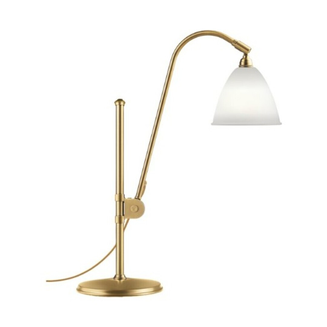 Gubi Tischlampe 'Bestlite' mit Messinggestell Bone China