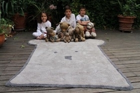 Lorena Canals Bear 120 cm x 175 cm
