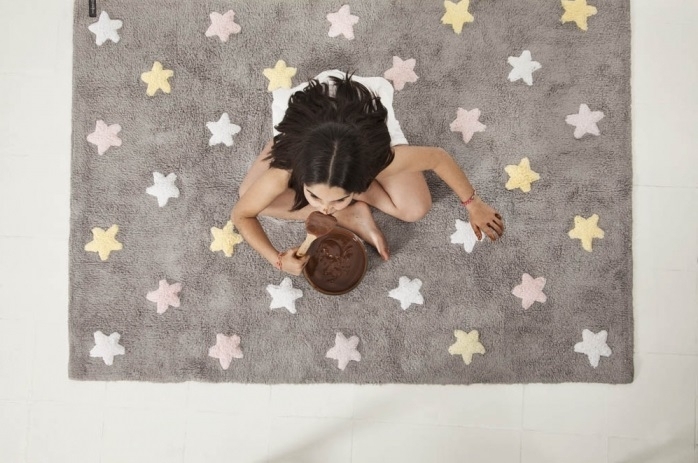 Lorena Canals Tricolor Stars 120 x 160 cm