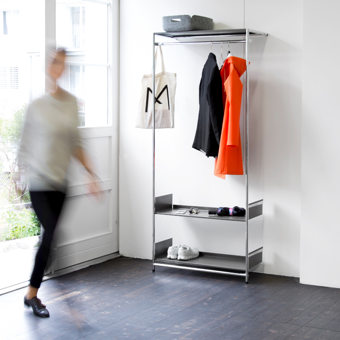 Garderobe Comba Chrom Mox