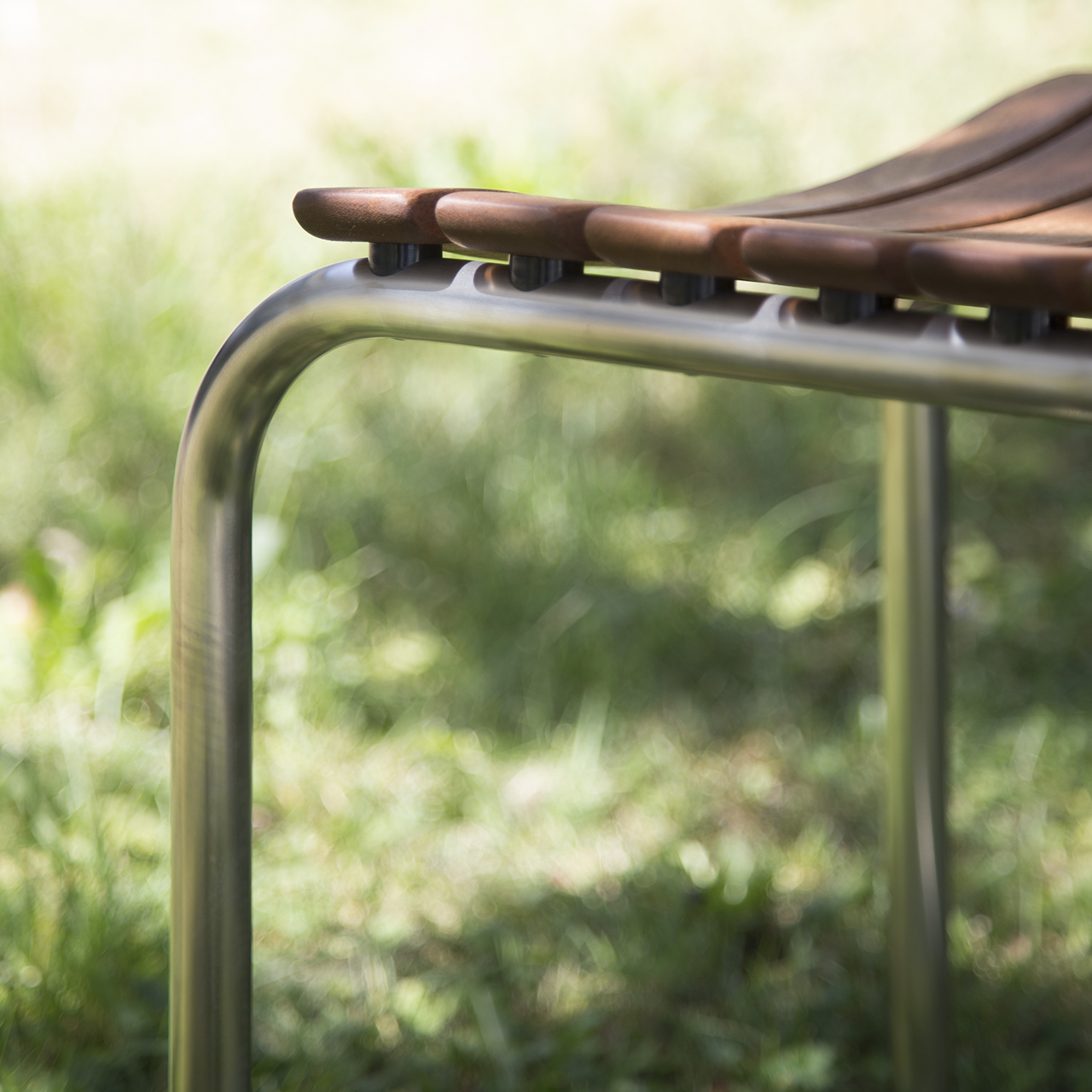 Freischwinger S40 Thonet