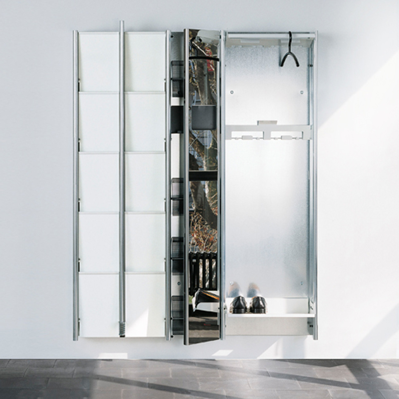 Lehni Garderobe Kombination