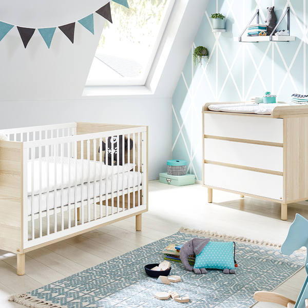 Wide Flow 2-piece nursery set from Pinolino