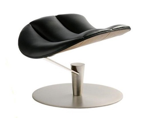 FOOTstool The Lobster Chair