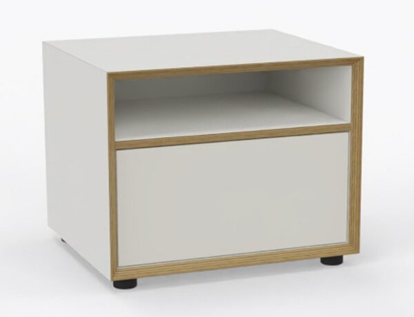 Petite commode avec tiroir en bas avec quatre pieds en plastique