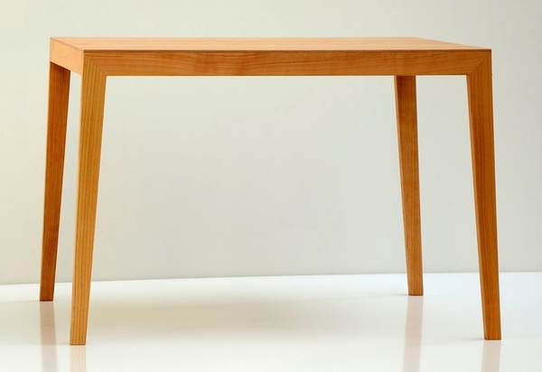 Theo Couchtisch