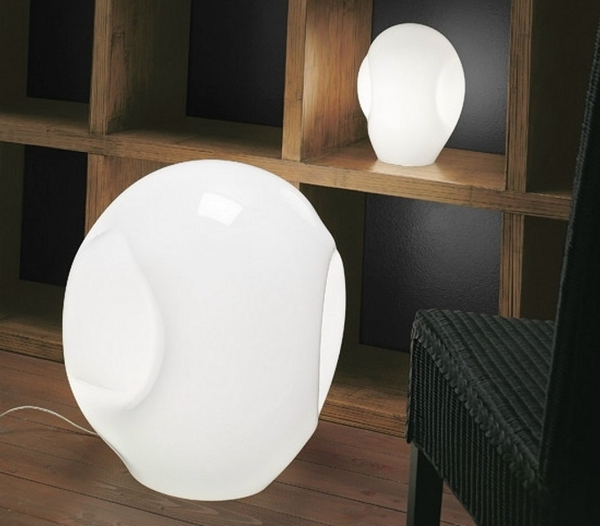 Munega LT Tischleuchte aus Glas