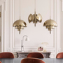 Tischlampe Bestlite mit Messinggestell von Gubi