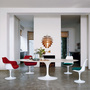 Tisch Tulip Oval Knoll International