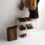  Schuhregal 'String' in zwei Breiten String Furniture
