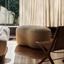 TraditionMargas_LC5_Oak black lacquered_LIFESTYLE