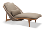 Gloster Bora LOUNGER - Loungeliege-Natural Teak / Sorrel Wicker-Blend Sand