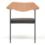 Case Furniture 675 - Stuhl - Oak and Black