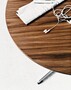 Fritz Hansen A622 Tischserie Säulenfuss