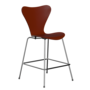 Fritz Hansen Serie 7™ 3187 - Gefärbte Esche - Theckenhocker-Chrome-Venetian Red (670/675)